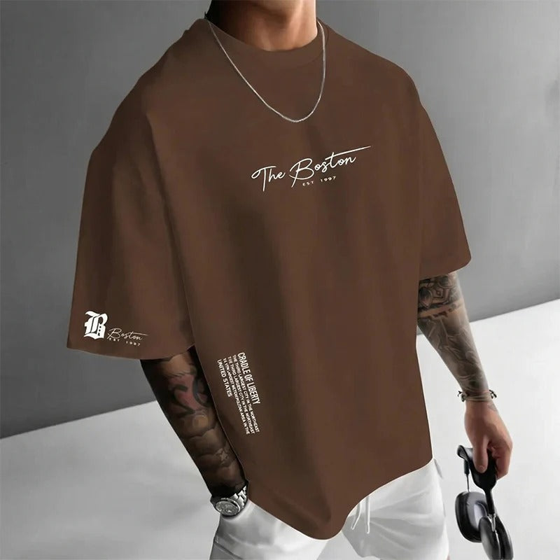 Camiseta estilo urbano de corte holgado: mezcla de algodón de primera calidad, corte oversize desenfadado y estampado gráfico