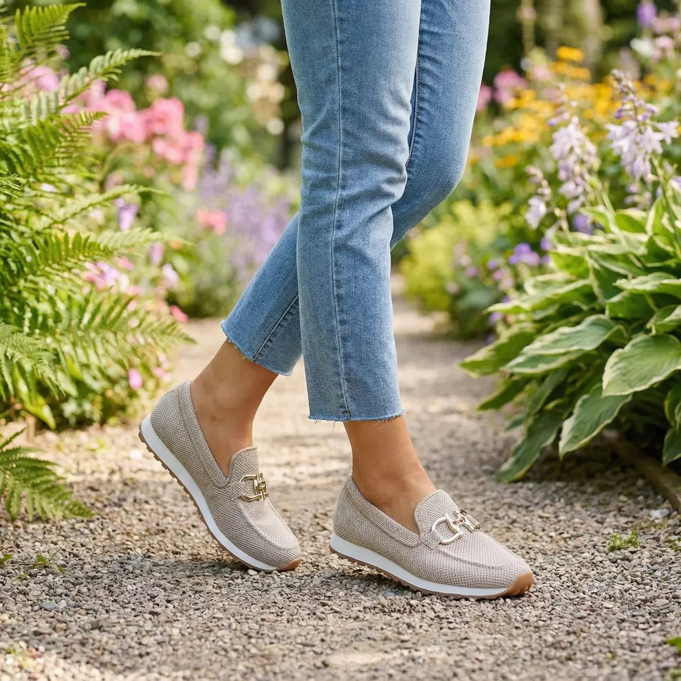 Zapatillas deportivas tipo mocasín