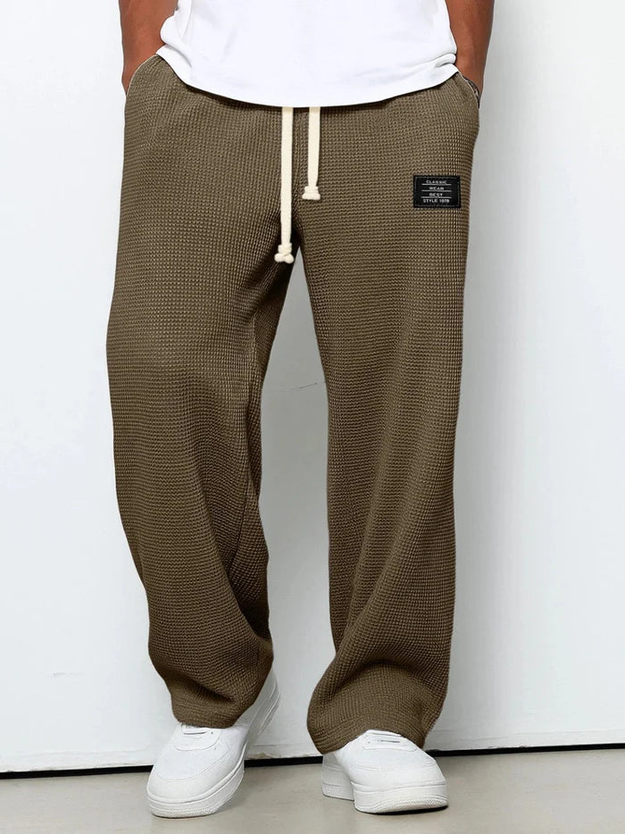 Pantalones para hombre de corte cómodo