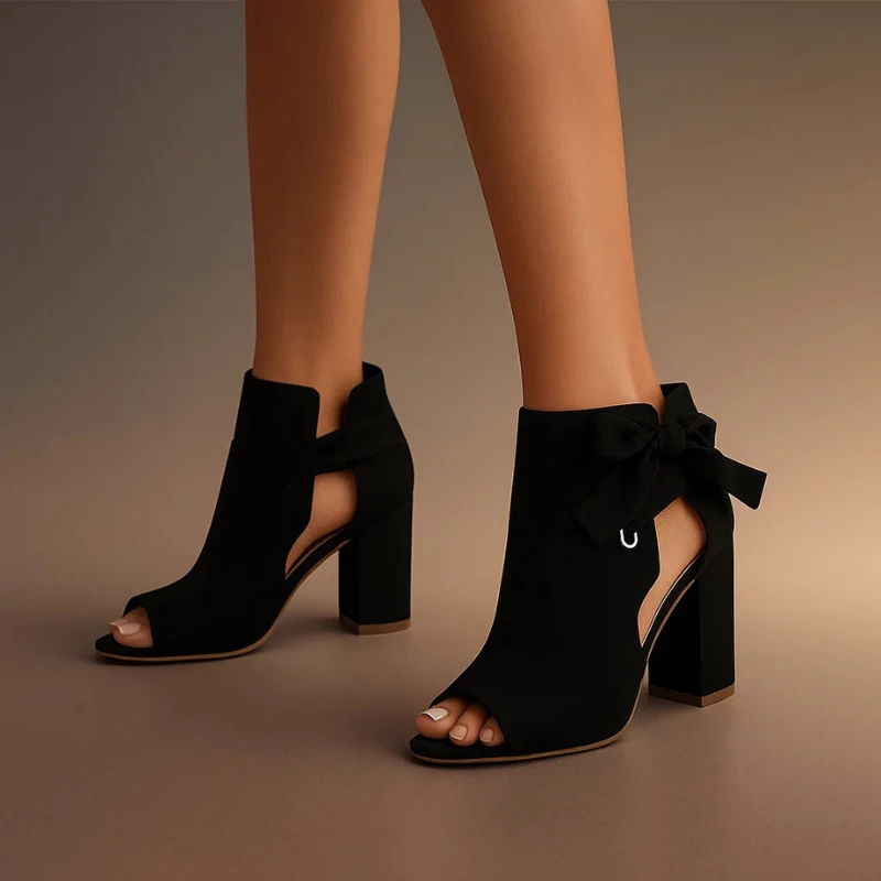 Sandalias elegantes de tacón