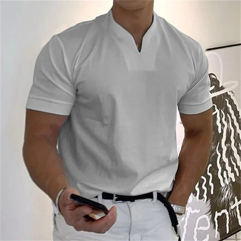 Camiseta deportiva de algodón con cuello en V para hombre