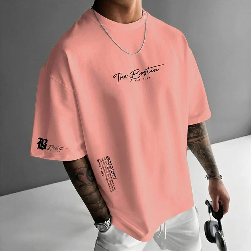 Camiseta estilo urbano de corte holgado: mezcla de algodón de primera calidad, corte oversize desenfadado y estampado gráfico